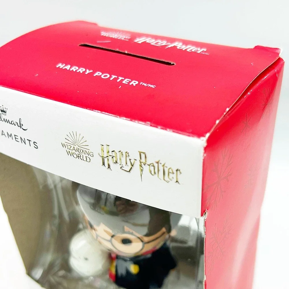 Hallmark 2021 Harry Potter Hedwig Walmart Exclusive Christmas Ornament